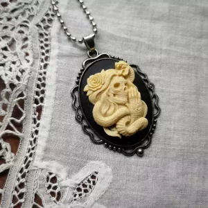 Collier sautoir Lady skull snake