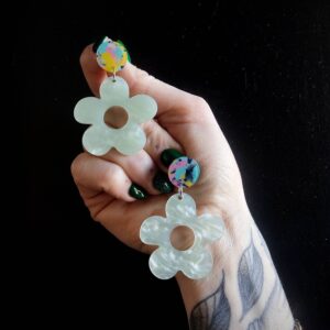 boucles oreilles fleurs seventies