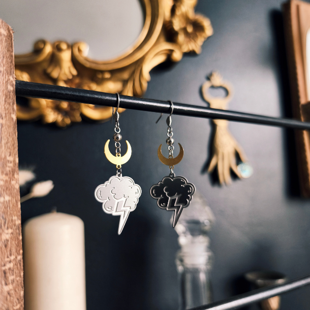 Boucles oreilles foudre lunaire