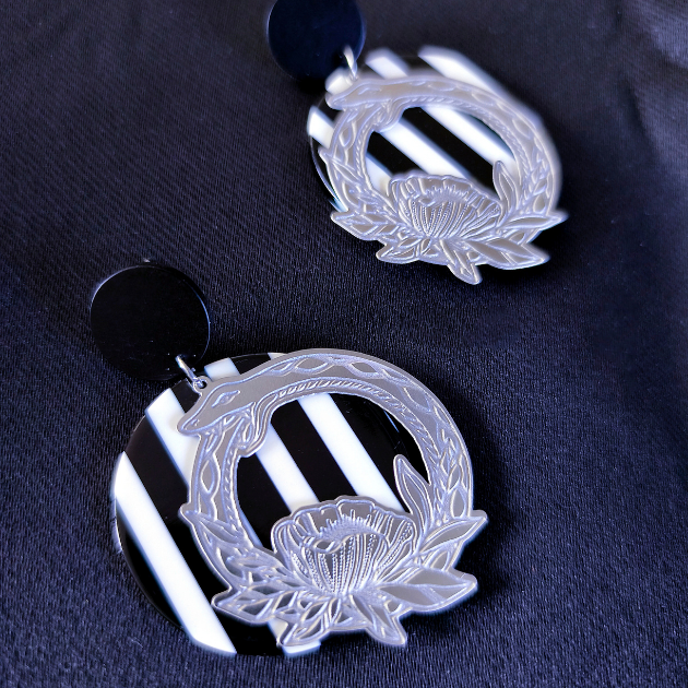 boucles oreilles serpent fleur